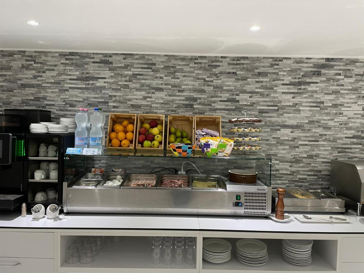 Hotel Gamper Μπελλιντσόνα Εξωτερικό φωτογραφία